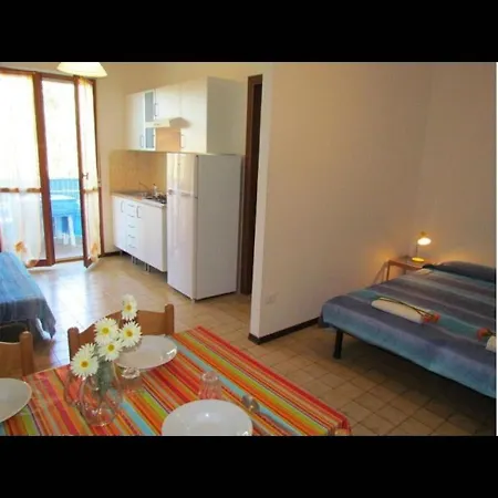 Lägenhet Studio In A Fantastic With Pools And Tennis Courts By Beahost Bibione